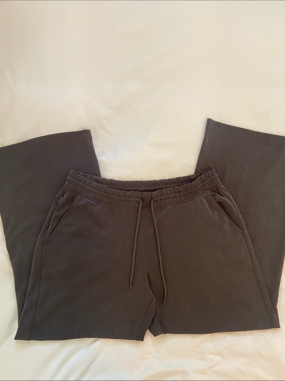 Athleta Seasoft‎ Pants Woman’s XL Mid-Rise Strait Truffle Athleisure Loungewear